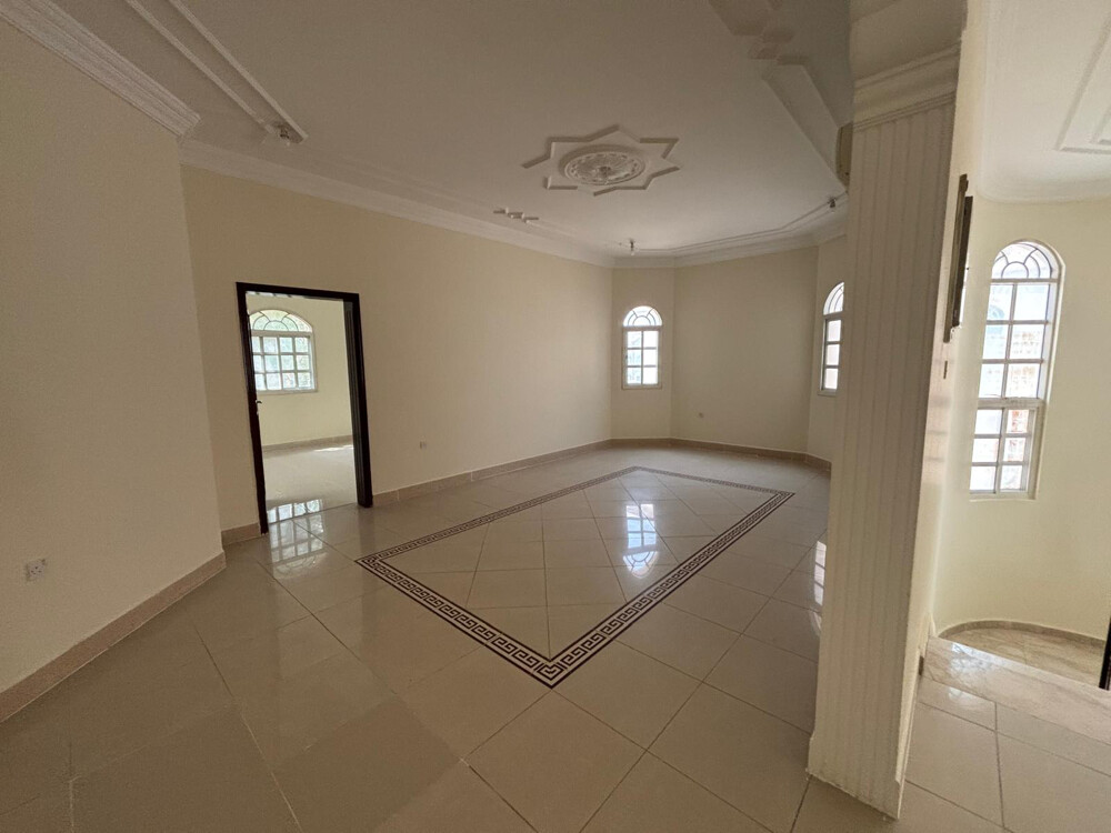 للإيجار فيلا في مريخ إسكان حكومي - 8