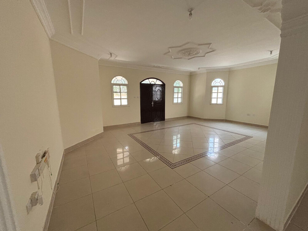 للإيجار فيلا في مريخ إسكان حكومي - 13