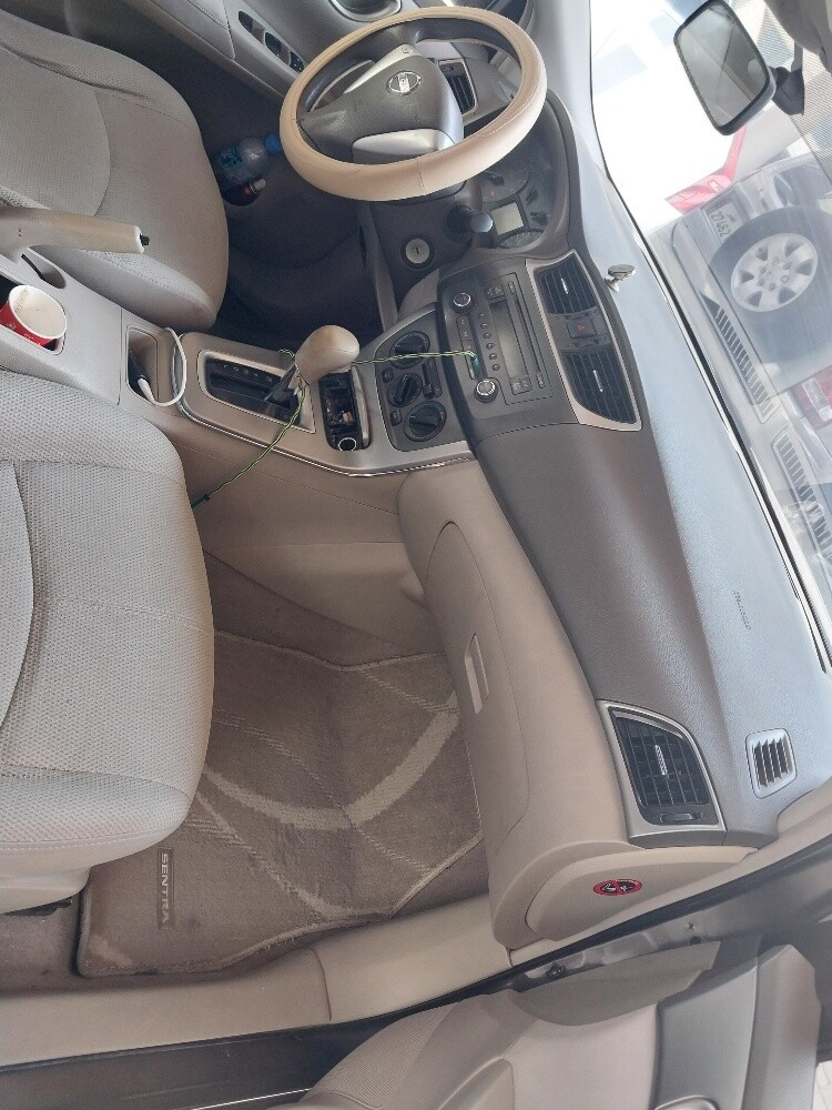 نيسان سنترا ٢٠١٣ - 3
