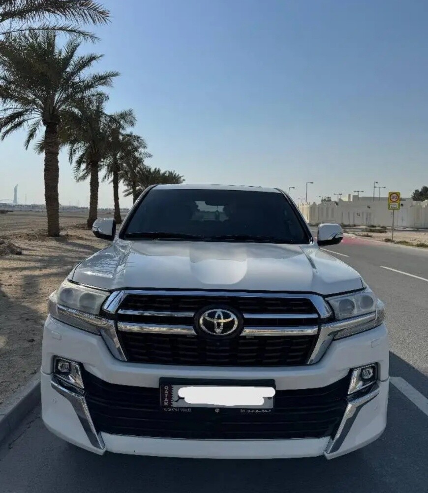 Land cruiser 2008 upgraded to 2021 - 1