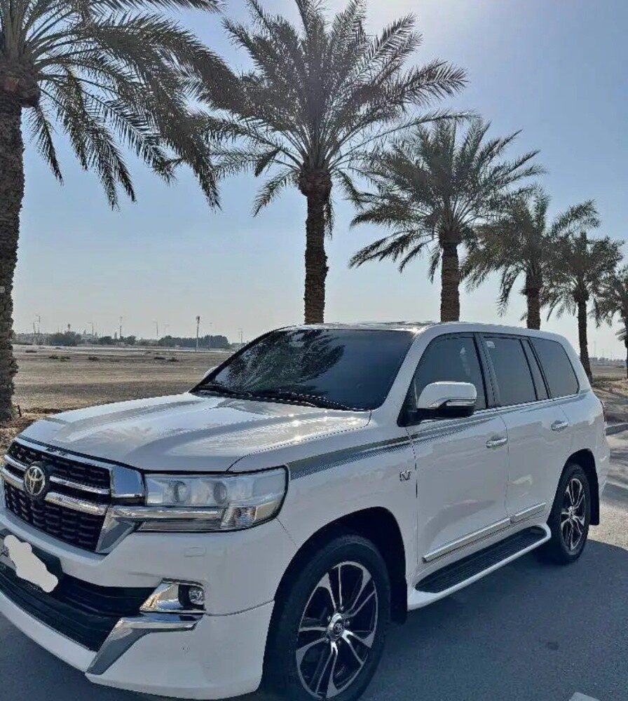 Land cruiser 2008 upgraded to 2021 - 2