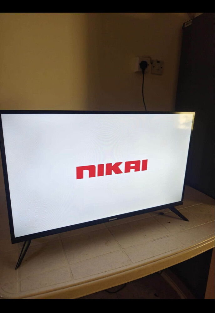 Nakai smart tv good no remote  - 3