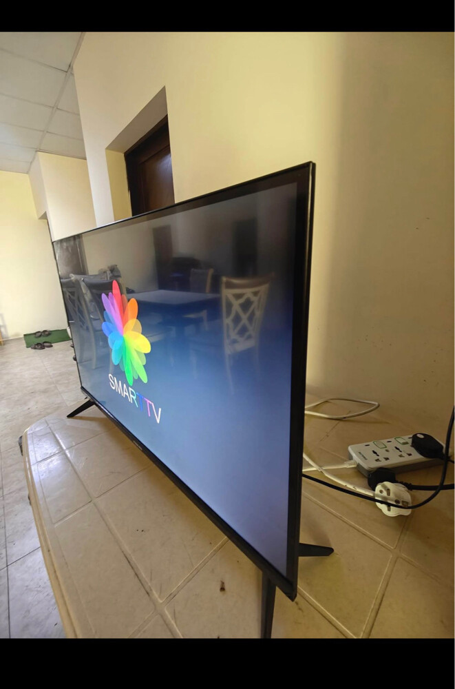 Nakai smart tv good no remote  - 1