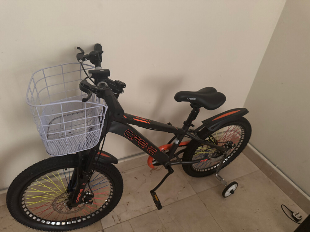 bicycle negotiable (like new) - 1