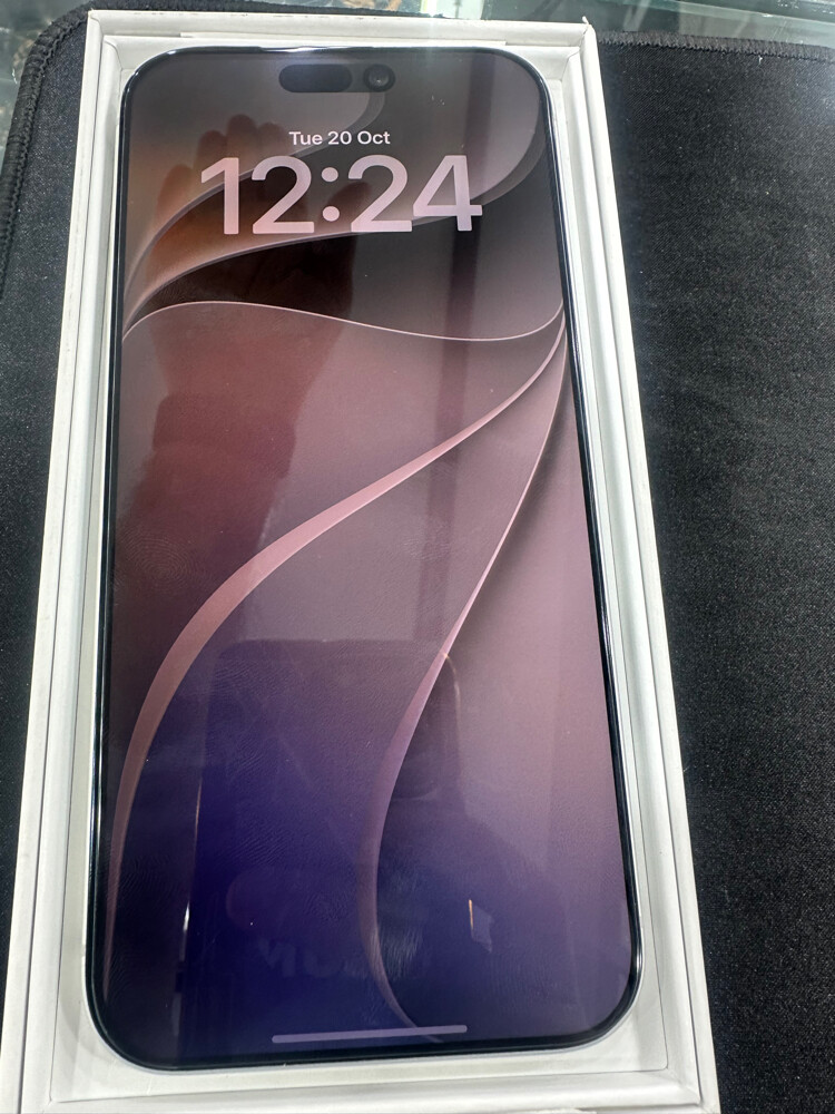 IPHONE 17 pro max - 2