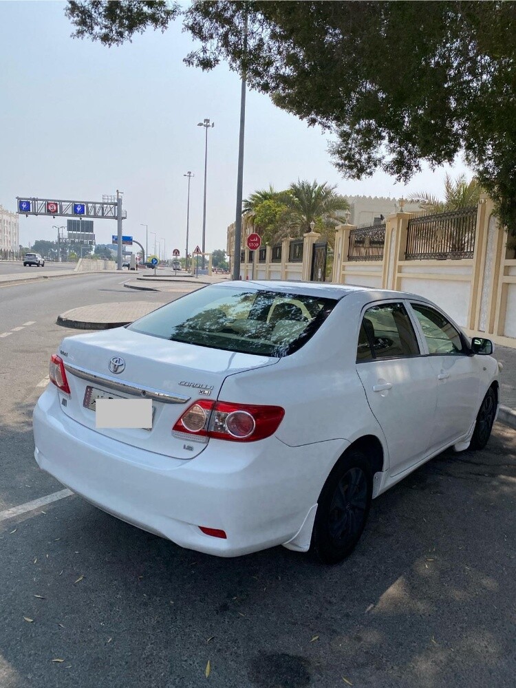 Toyota Corolla - 1