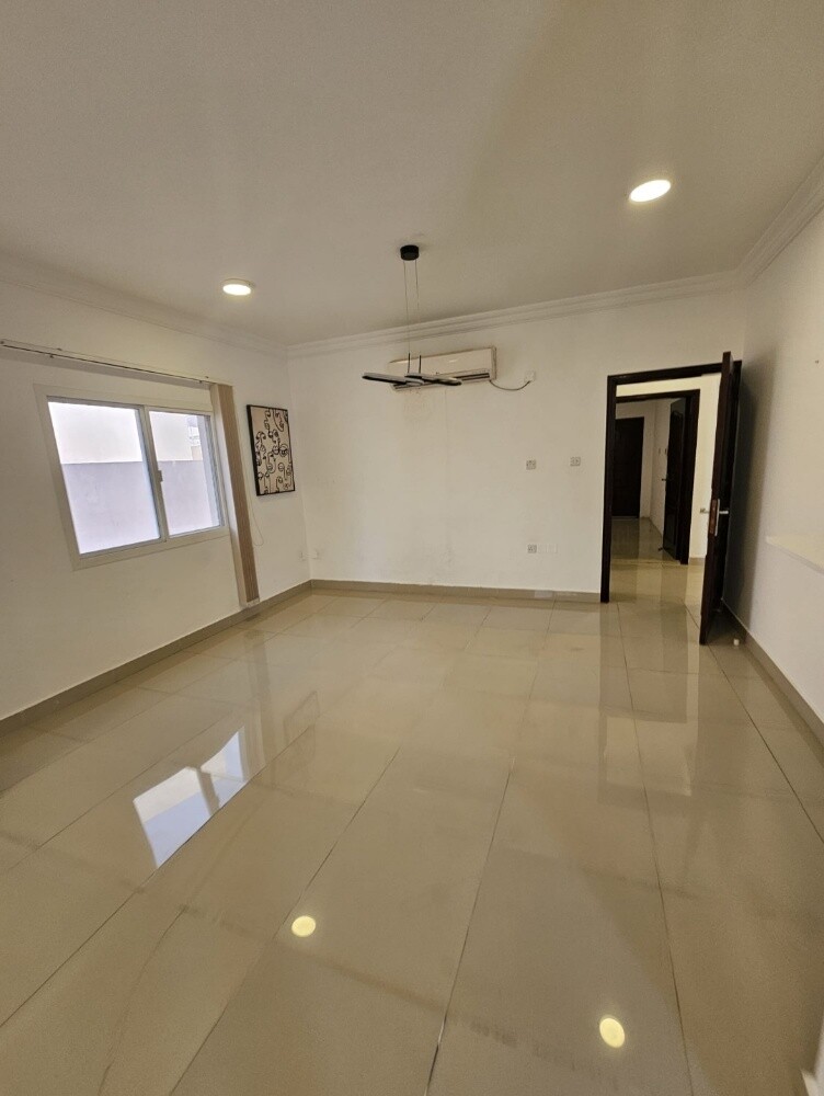 فلا سكنيه للإيجار في دحيل - 1