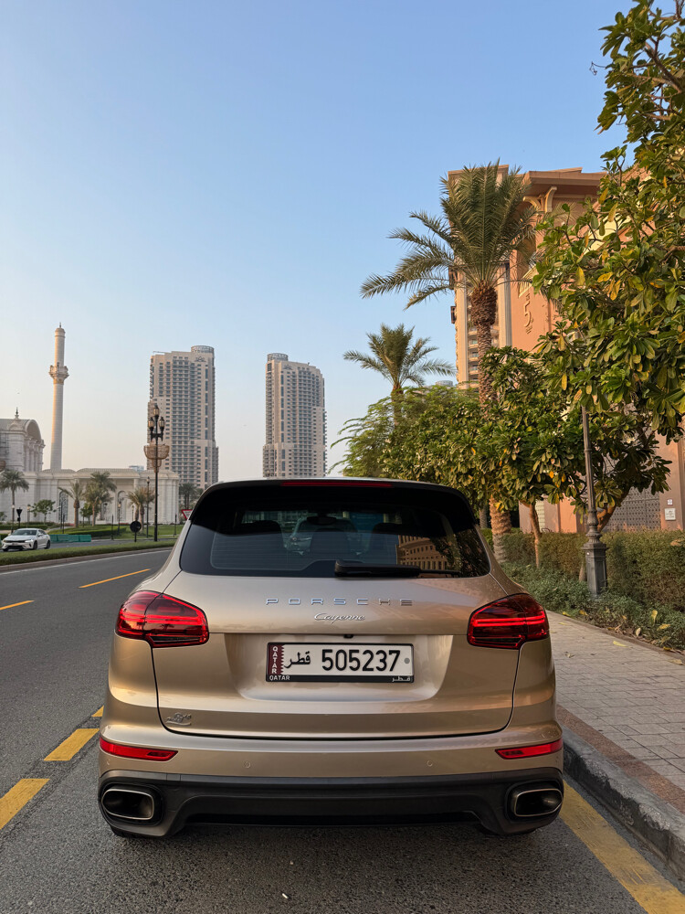 Porsche Cayenne - 20