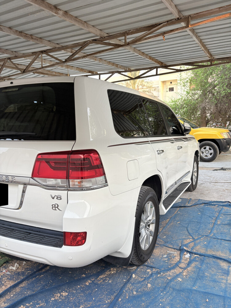 Land Cruiser Gxr 2021 - 3