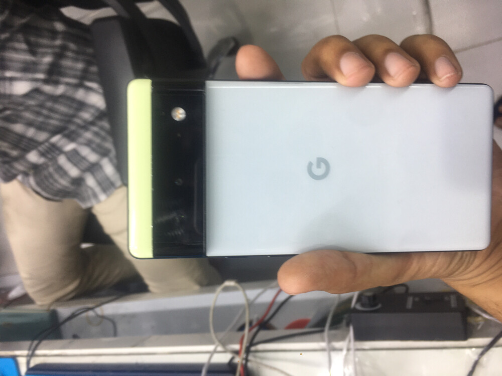 Google pixel 6 128gb 500 riyal  - 1