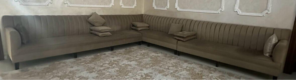 urgnet sale sofas arabic wit curtan - 2