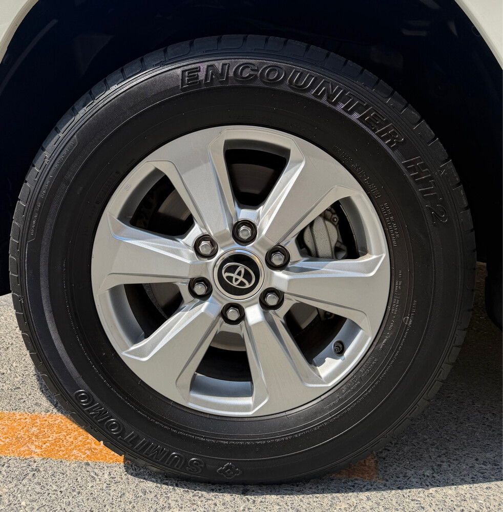 Land Cruiser GXR 2023 - 9