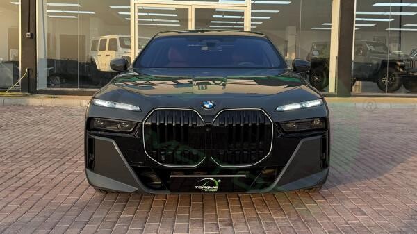 بي إم دبليو الفئة السابعة  740 - 3