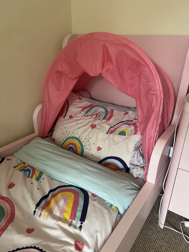 pink Ikea bed - 1