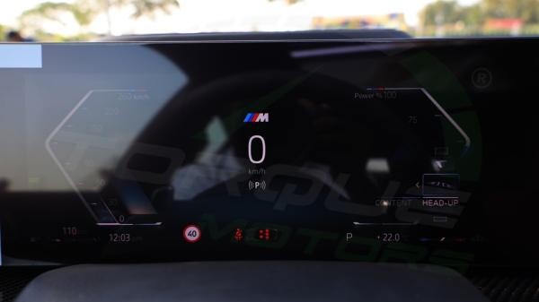 بي ام دابليو اكس 6 40 آي ام 2026 - 9