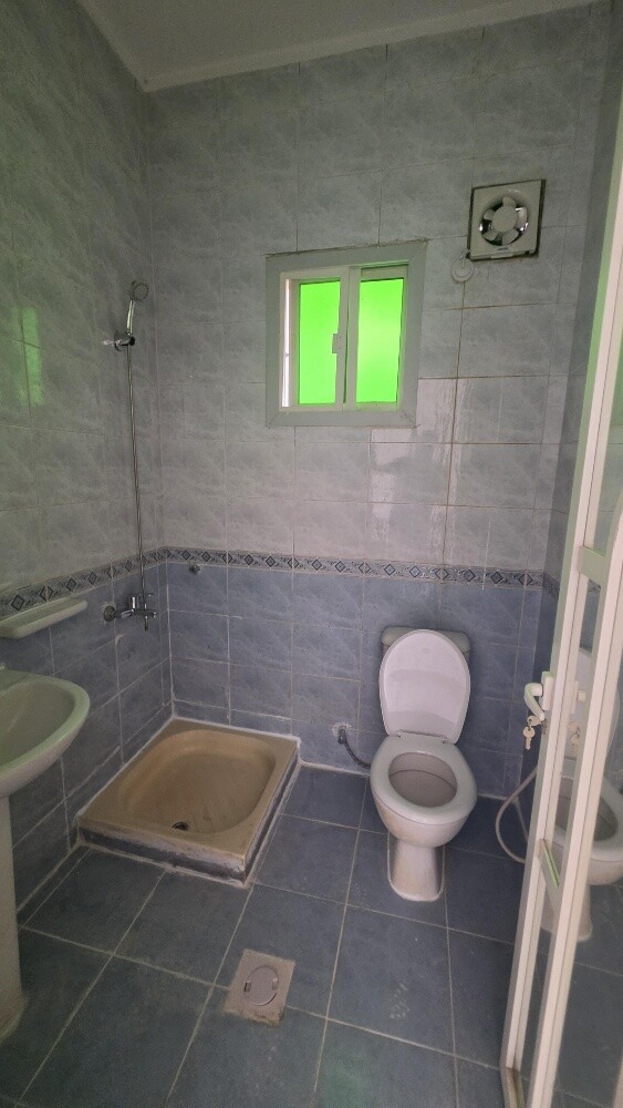 For Rent in Al Kheesa Excellent Loc - 5