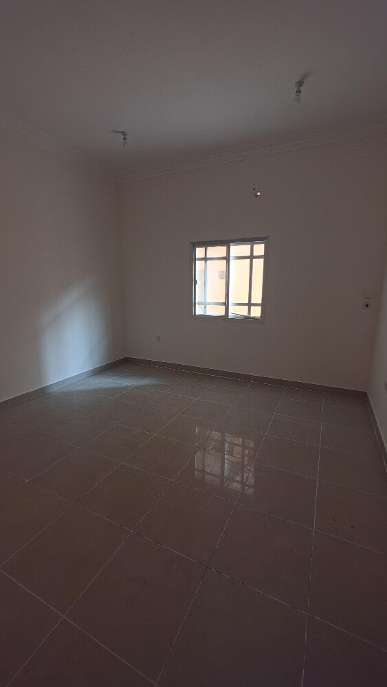 For Rent in Al Kheesa Excellent Loc - 12