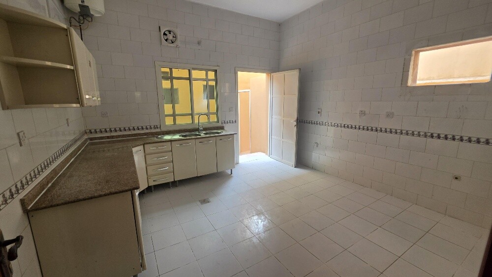 For Rent in Al Kheesa Excellent Loc - 13