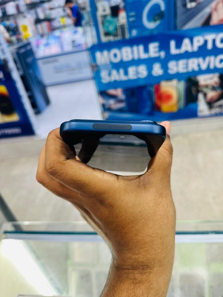Iphone 17 Pro Max / Arabic Version - 5