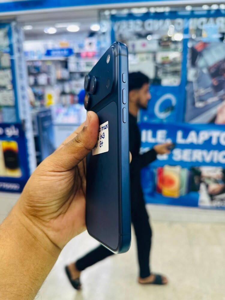 Iphone 17 Pro Max / Arabic Version - 3