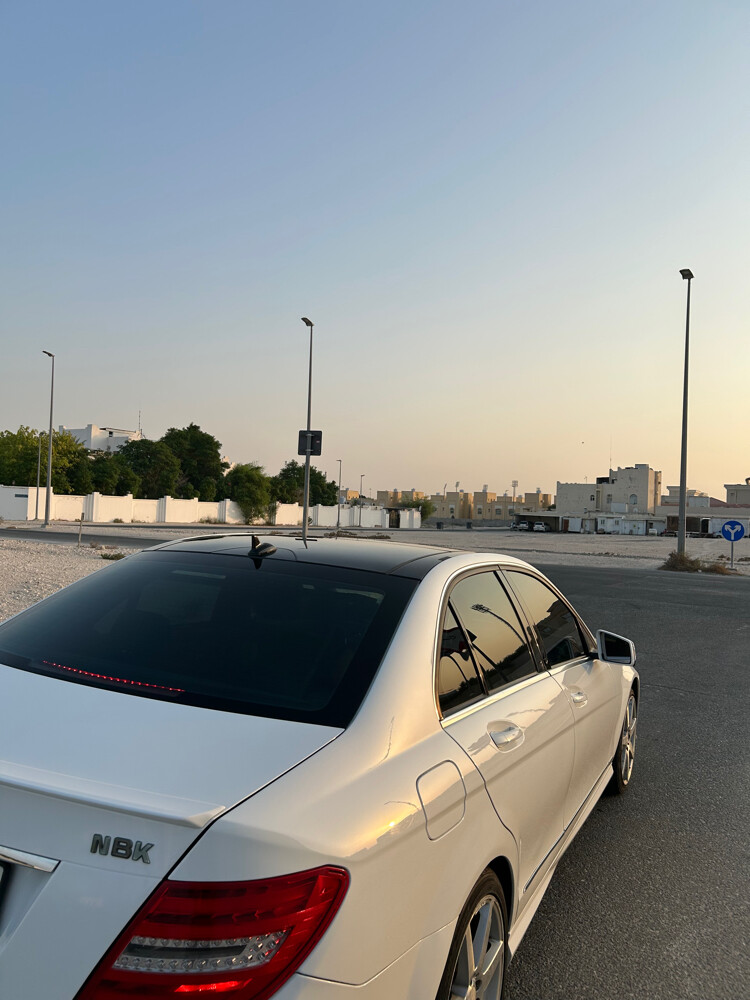 مرسيدس بنز سي ٢٠٠   - 6