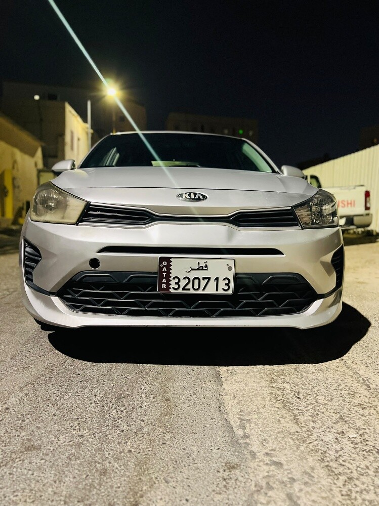 Kia Sedan - 2