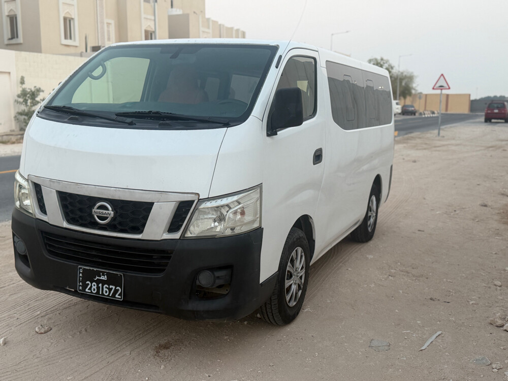 نيسان باص ٢٠١٥ - 3
