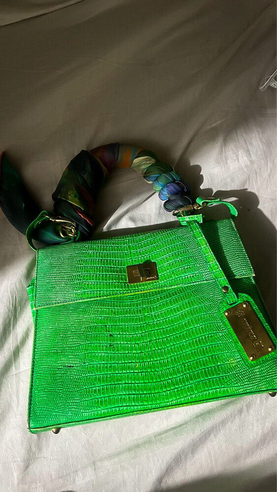 bags  - 1