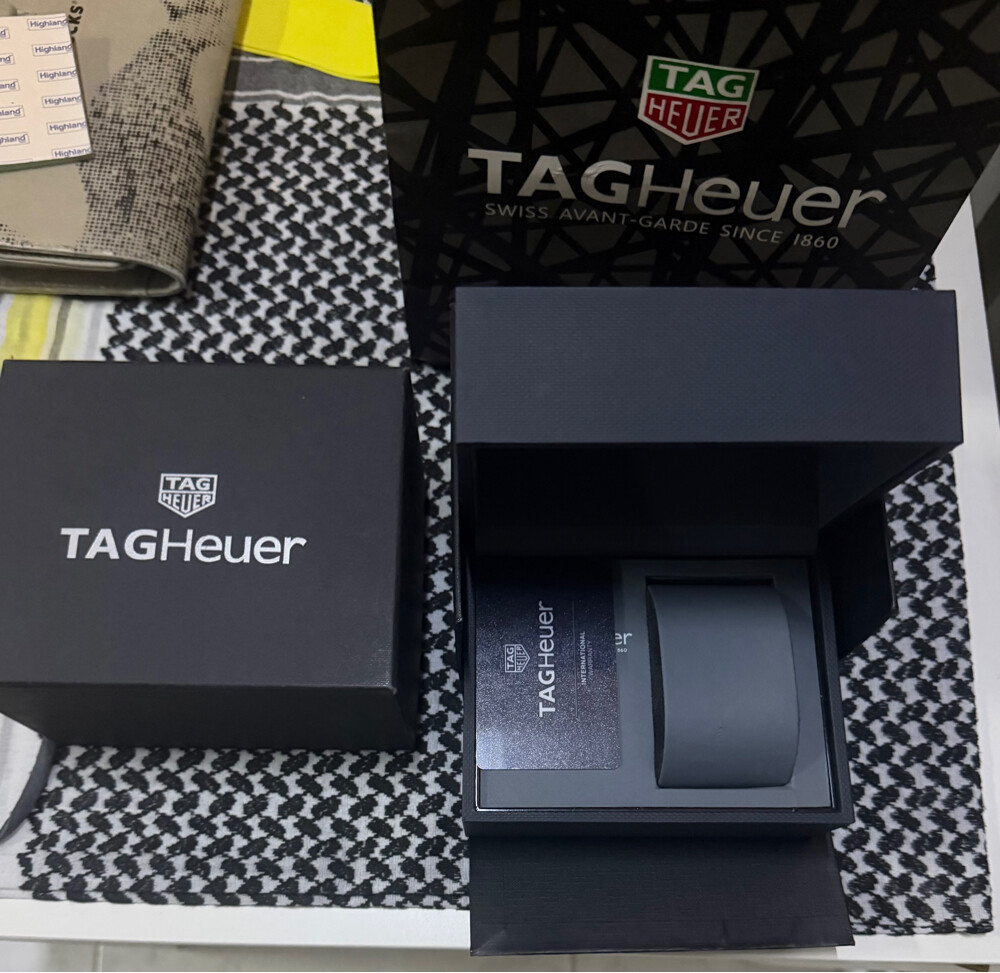 2022 Tag Heuer Professional Date - 6
