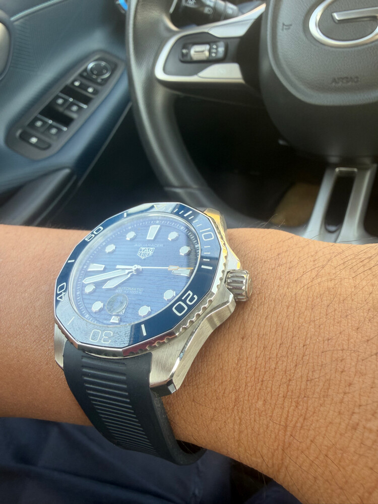 2022 Tag Heuer Professional Date - 3
