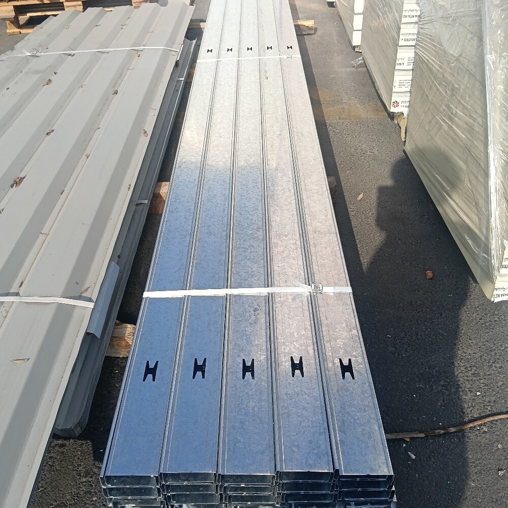 New Kirby sandwich panels - 10