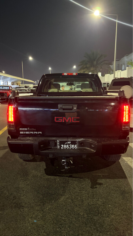 GMC pickup  - 3