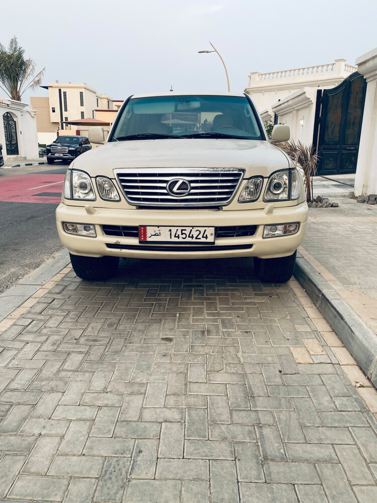 لكسز للبيع 2004 - 1