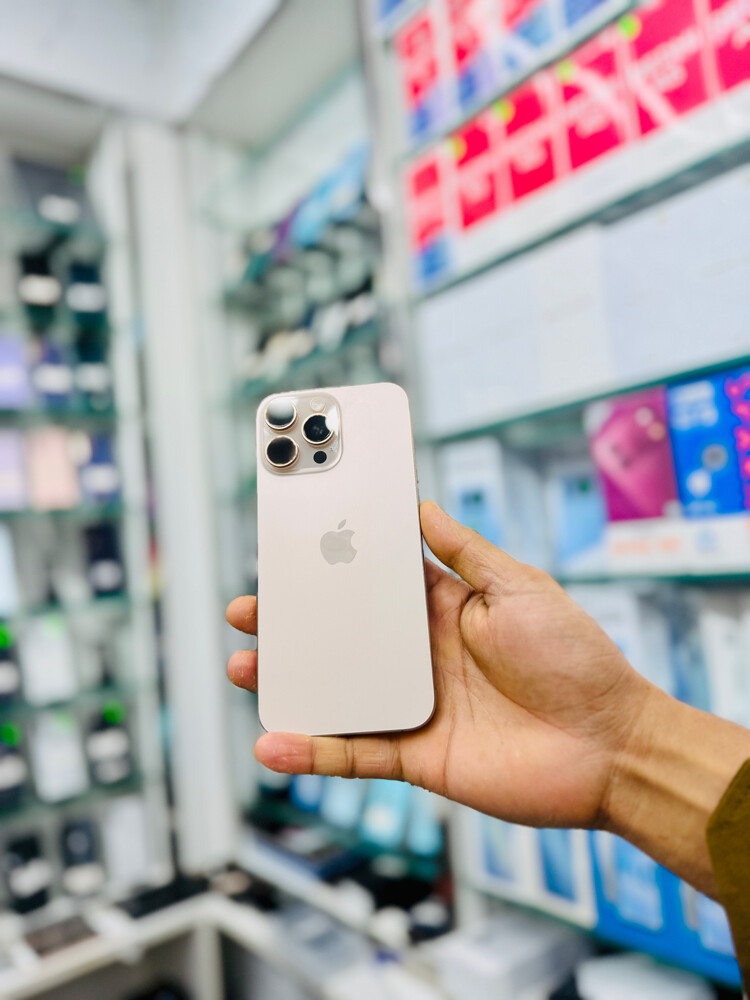 iPhone 16 Pro Max - 6