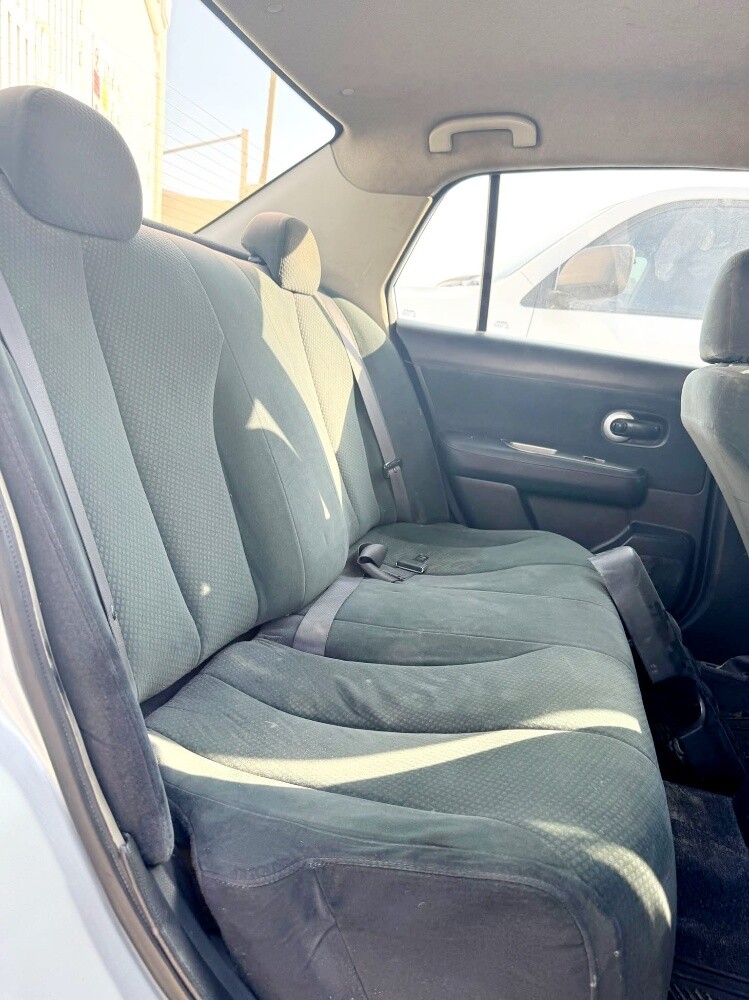 Nissan Tiida 2012 - 6