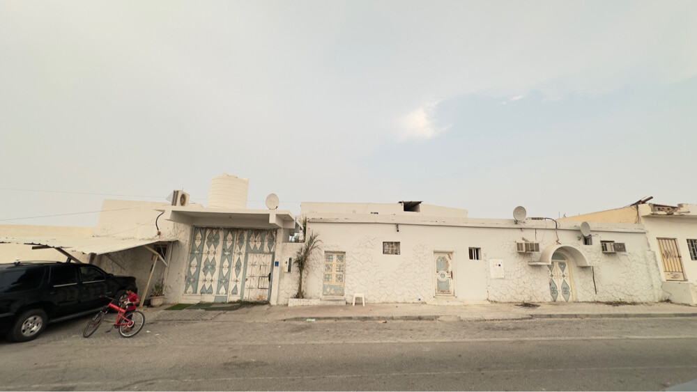 للبيع بيتين بالريان - 2