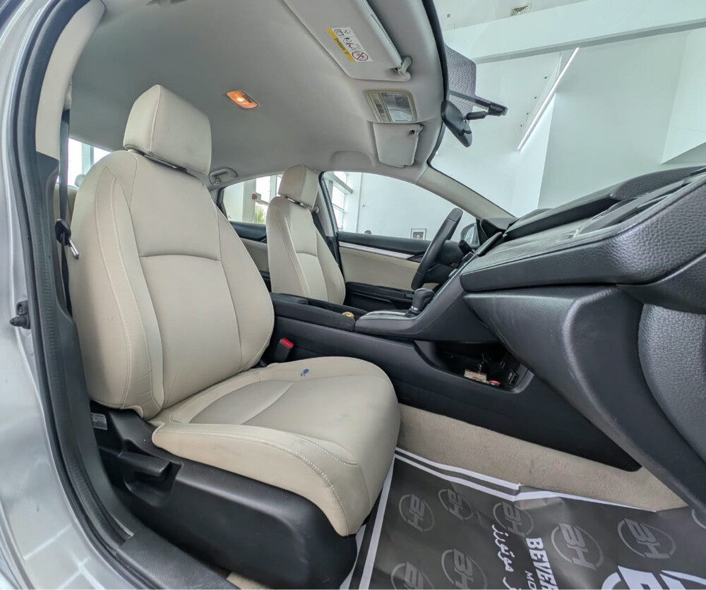 2020 Honda CIVIC - 8