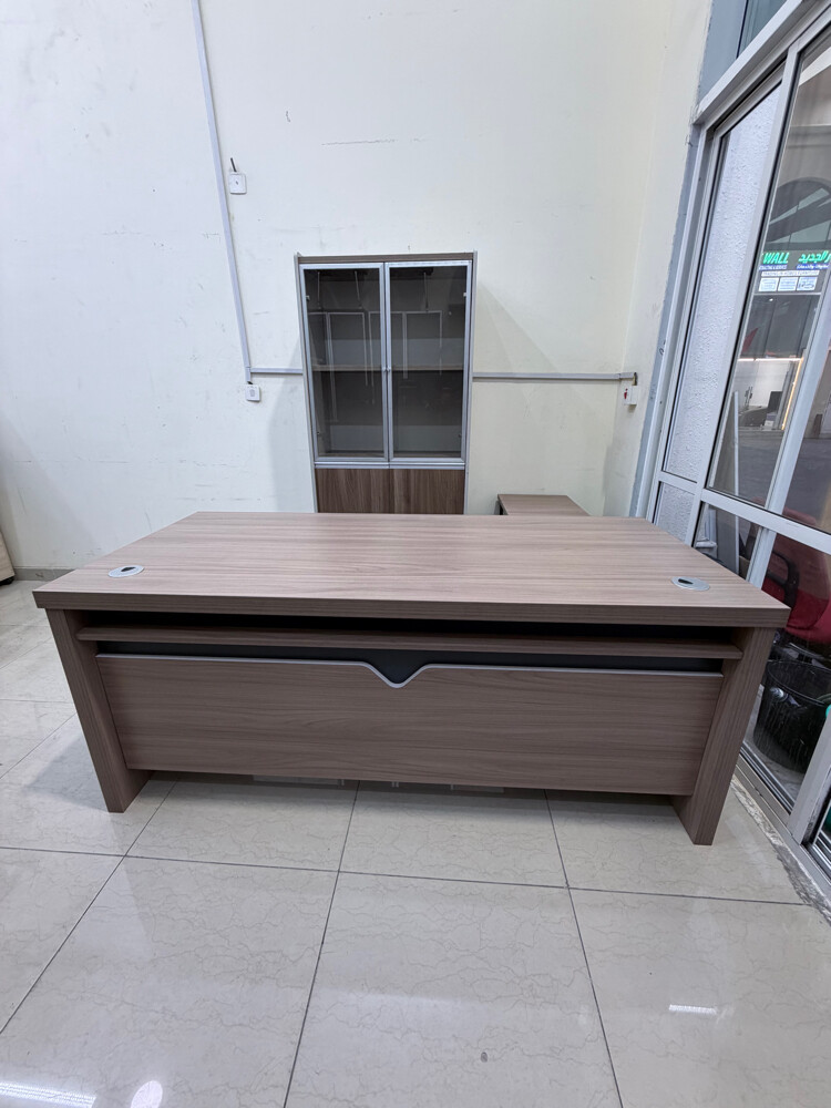 uesd office work Station sale - 16