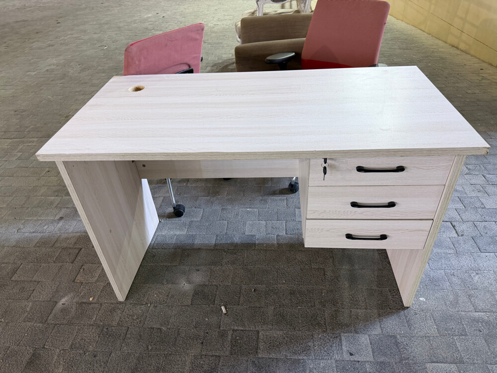uesd office work Station sale - 28