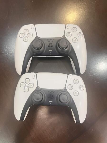 PS5 DISC 2 CONTROLLERS JAILBREAK - 3