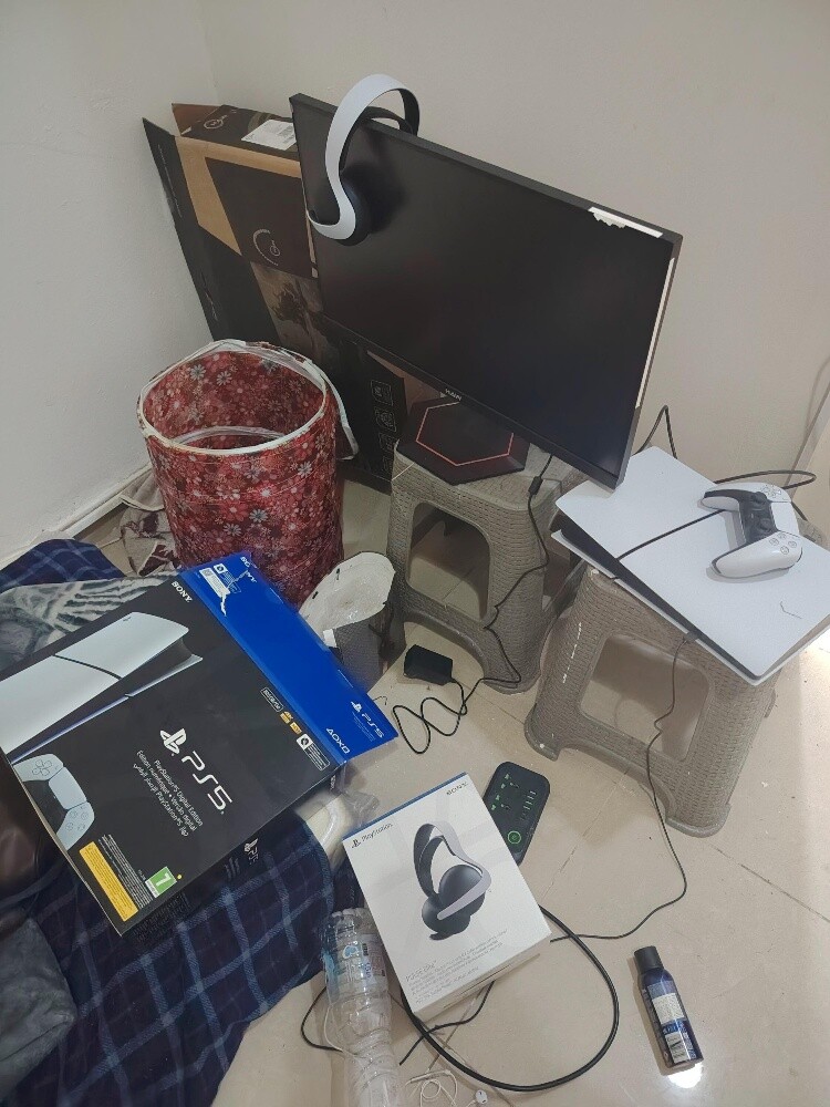 تجميعة سوني ٥ مستعمل اسبوع فقط - 2