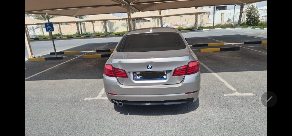 .The car is very clean, and both the gearbox and engine are in excellent condition. The only issue is that it needs a computer (ECU) with the correct coding number, which we have been unable to find in Qatar. - 2