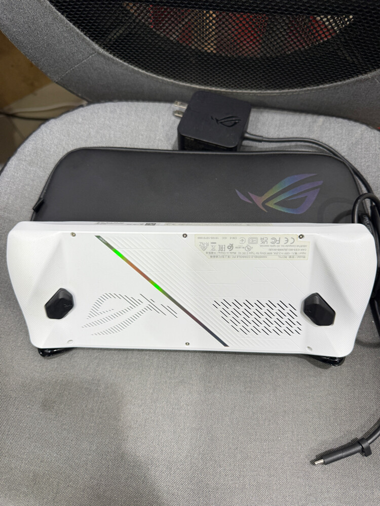 ROG ALLAY 2TB - 2
