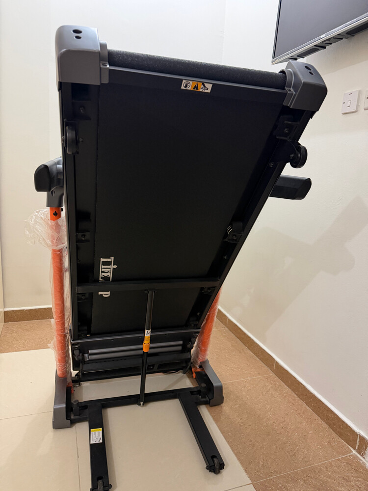 Motorized Treadmill - 3