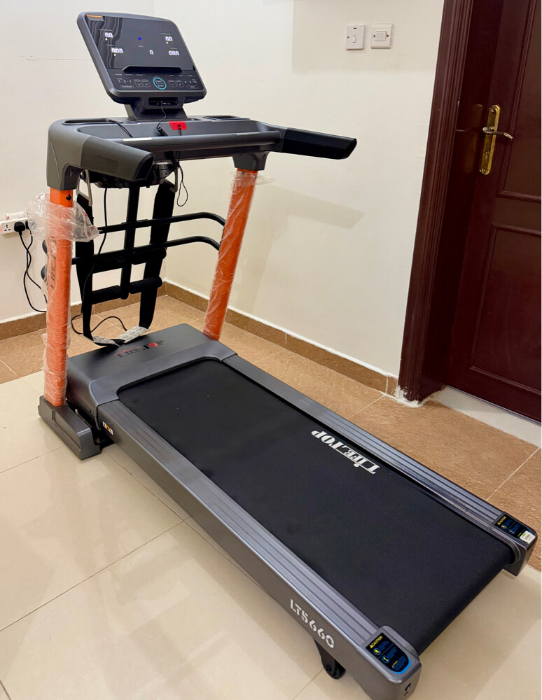 Motorized Treadmill - 4