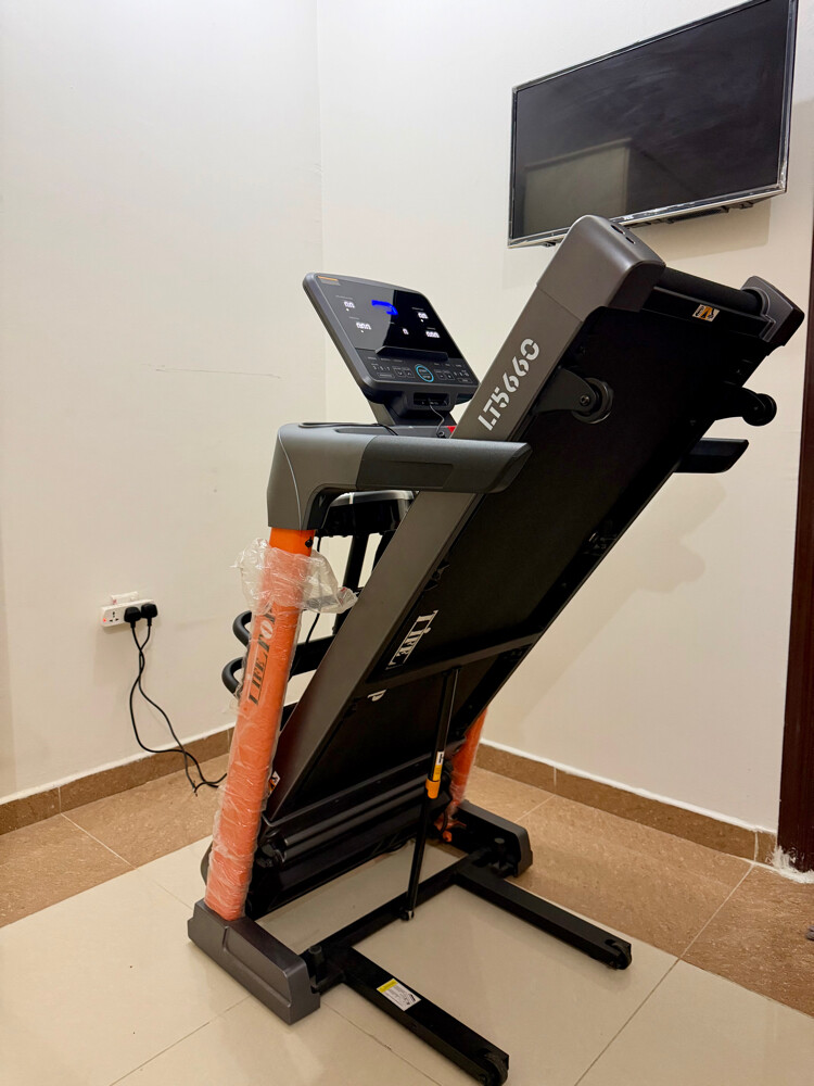 Motorized Treadmill - 5