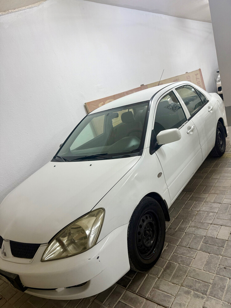 lancer 2009  - 5
