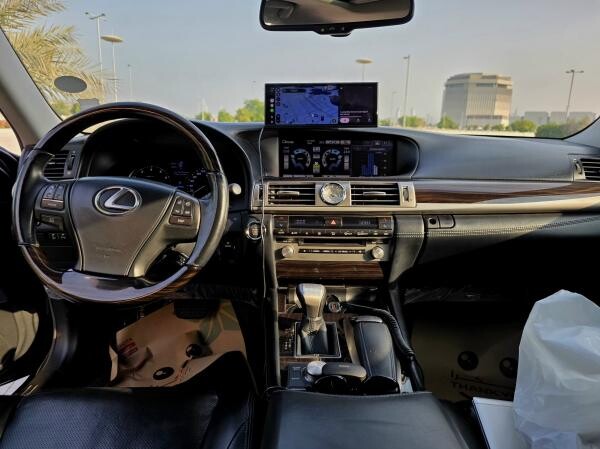 Lexus LS 460L 2014 Flagship V8 - 12