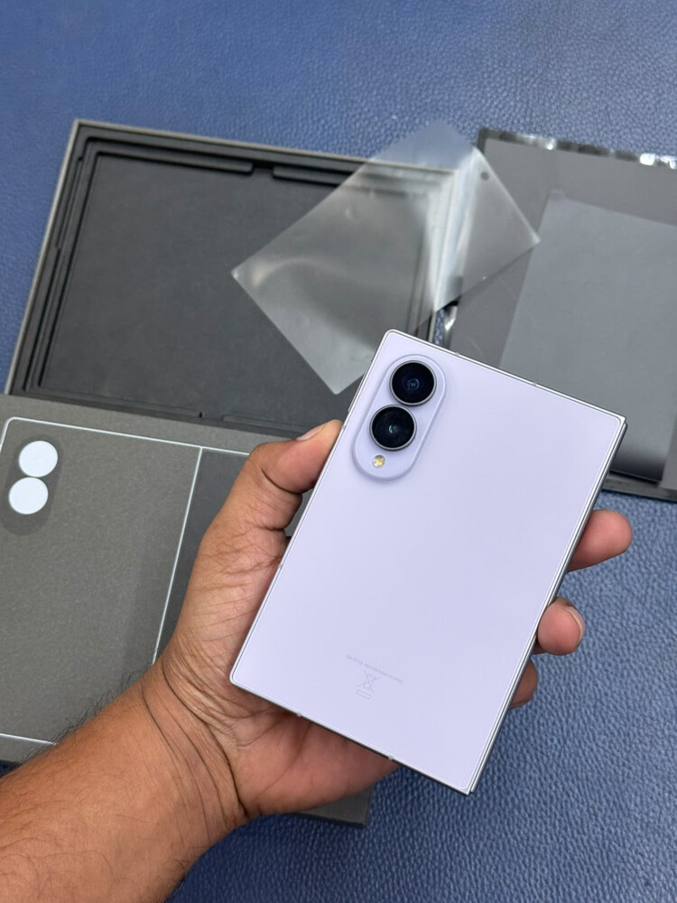 Samsung Z Fold 8 256 Gb - 2