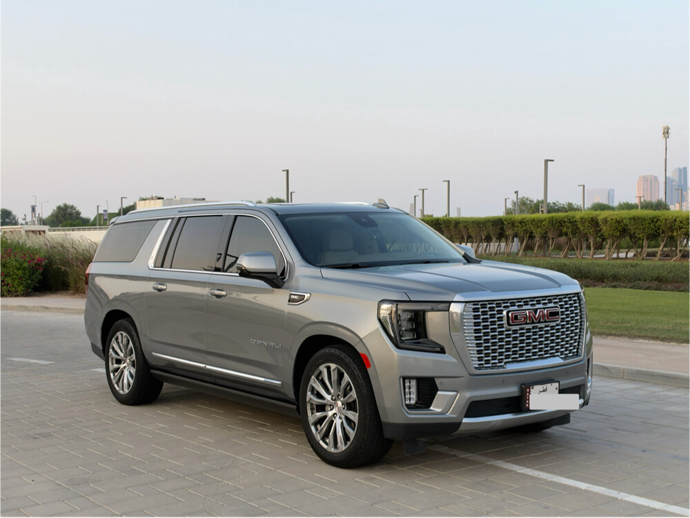 GMC YUKON DENALI XL - 2